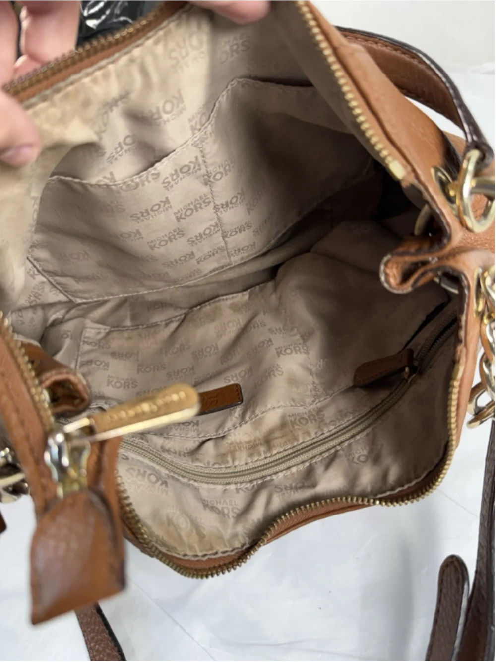 Michael Kors Large Brown Leather Shoulder Hobo Bag crossbody